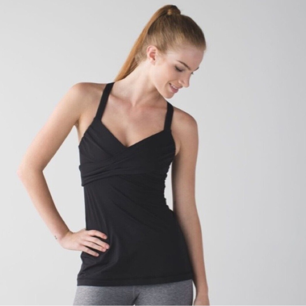 Lululemon Wrap It Up Tank size 8 black
